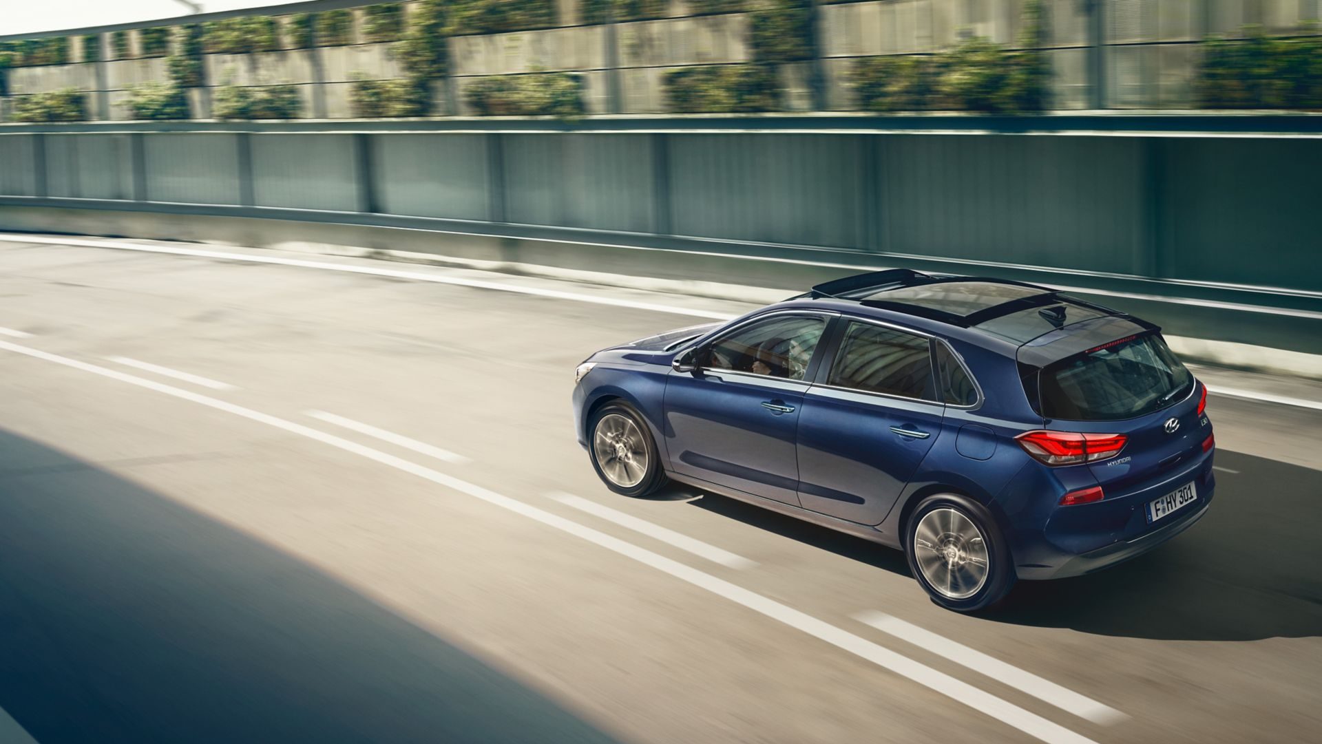 i30-back-view-driving_16x9-1920×1081